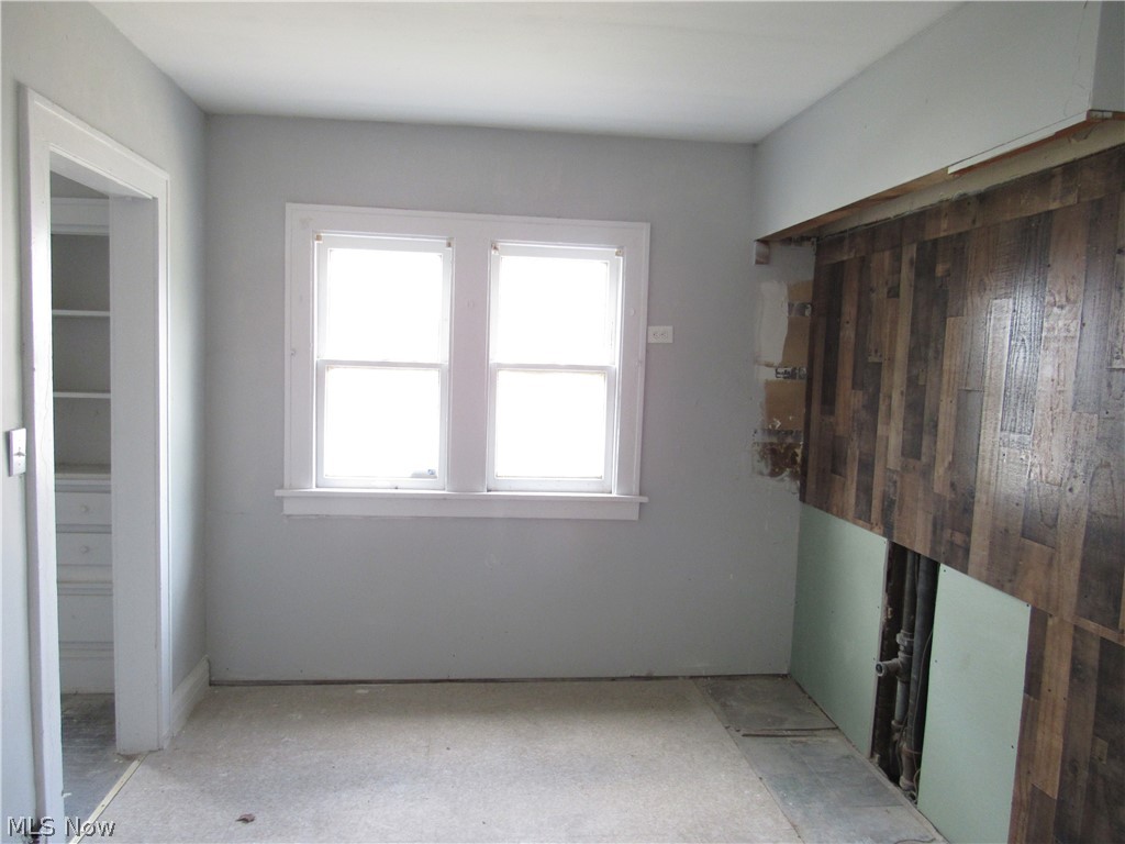 889 E 128th Street Cleveland OH 44108