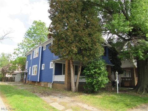 889 E 128th Street Cleveland OH 44108