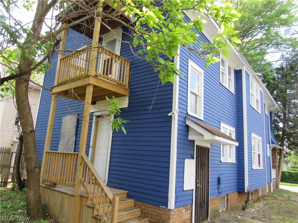 889 E 128th Street Cleveland OH 44108