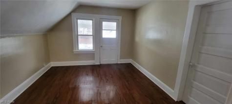 2314 Henninger Road Cleveland OH 44109