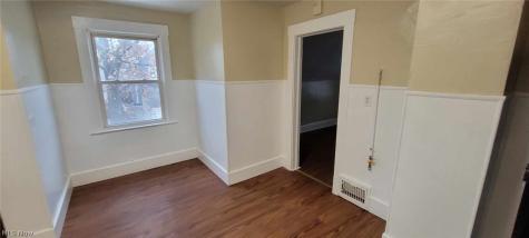2314 Henninger Road Cleveland OH 44109