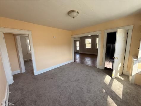 10922 Tacoma Avenue Cleveland OH 44108