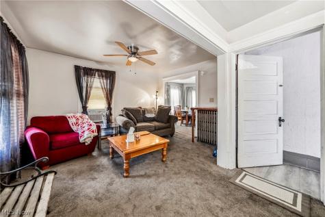 801 E 157 Street Cleveland OH 44110