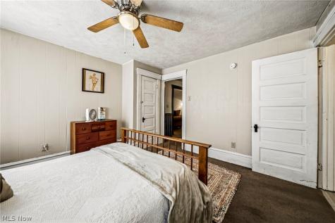 801 E 157 Street Cleveland OH 44110