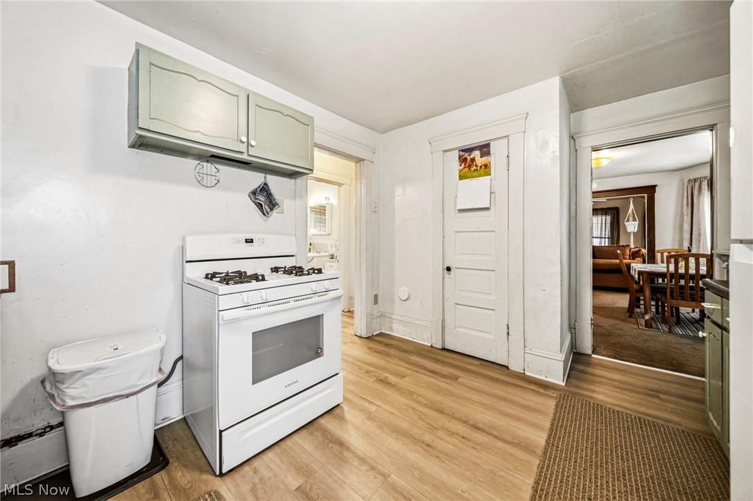 801 E 157 Street Cleveland OH 44110