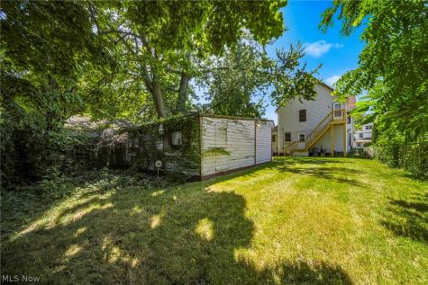 801 E 157 Street Cleveland OH 44110
