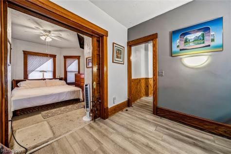 801 E 157 Street Cleveland OH 44110
