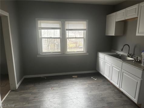 11709 Lenacrave Avenue Cleveland OH 44105