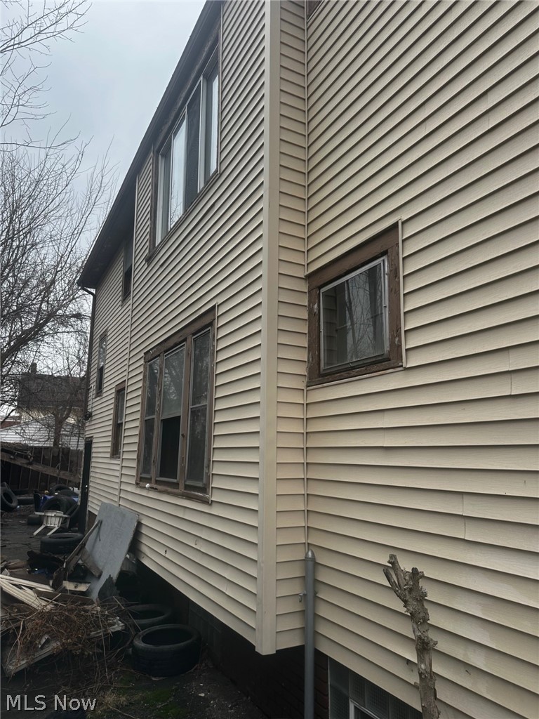 11709 Lenacrave Avenue Cleveland OH 44105