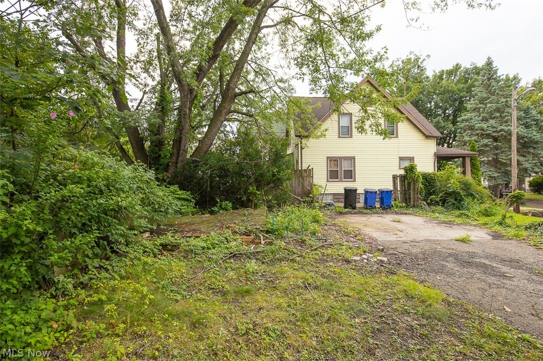 3976 E 71st Street Cleveland OH 44105