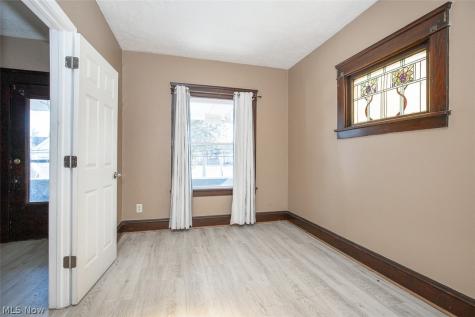 3976 E 71st Street Cleveland OH 44105
