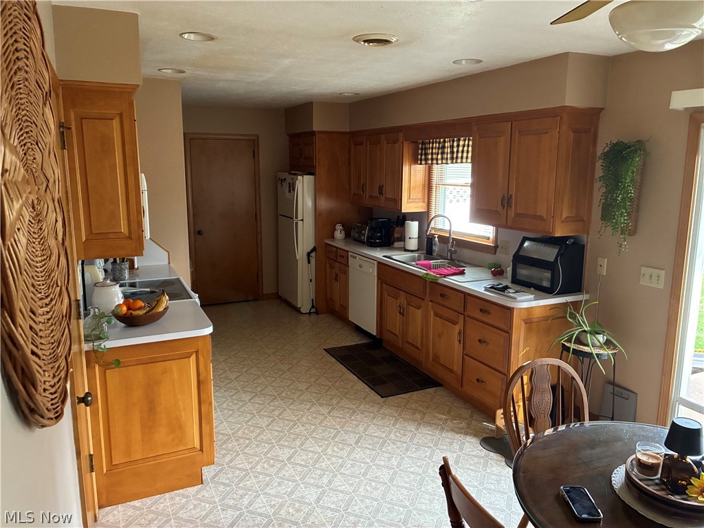400 Park Drive SE Brewster OH 44613