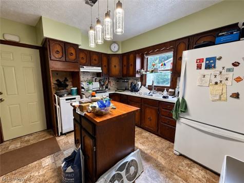 3643 W 48th Street Cleveland OH 44102