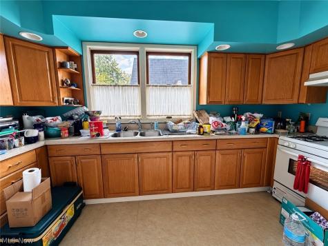 3643 W 48th Street Cleveland OH 44102