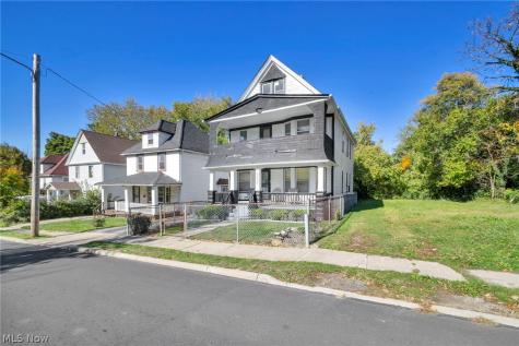 10407 Grandview Avenue Cleveland OH 44104