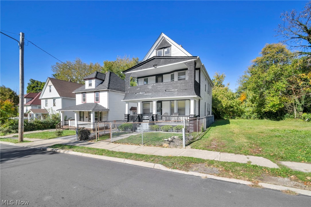 10407 Grandview Avenue Cleveland OH 44104