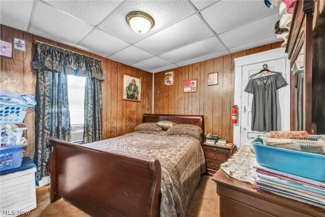 10407 Grandview Avenue Cleveland OH 44104