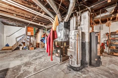 10407 Grandview Avenue Cleveland OH 44104