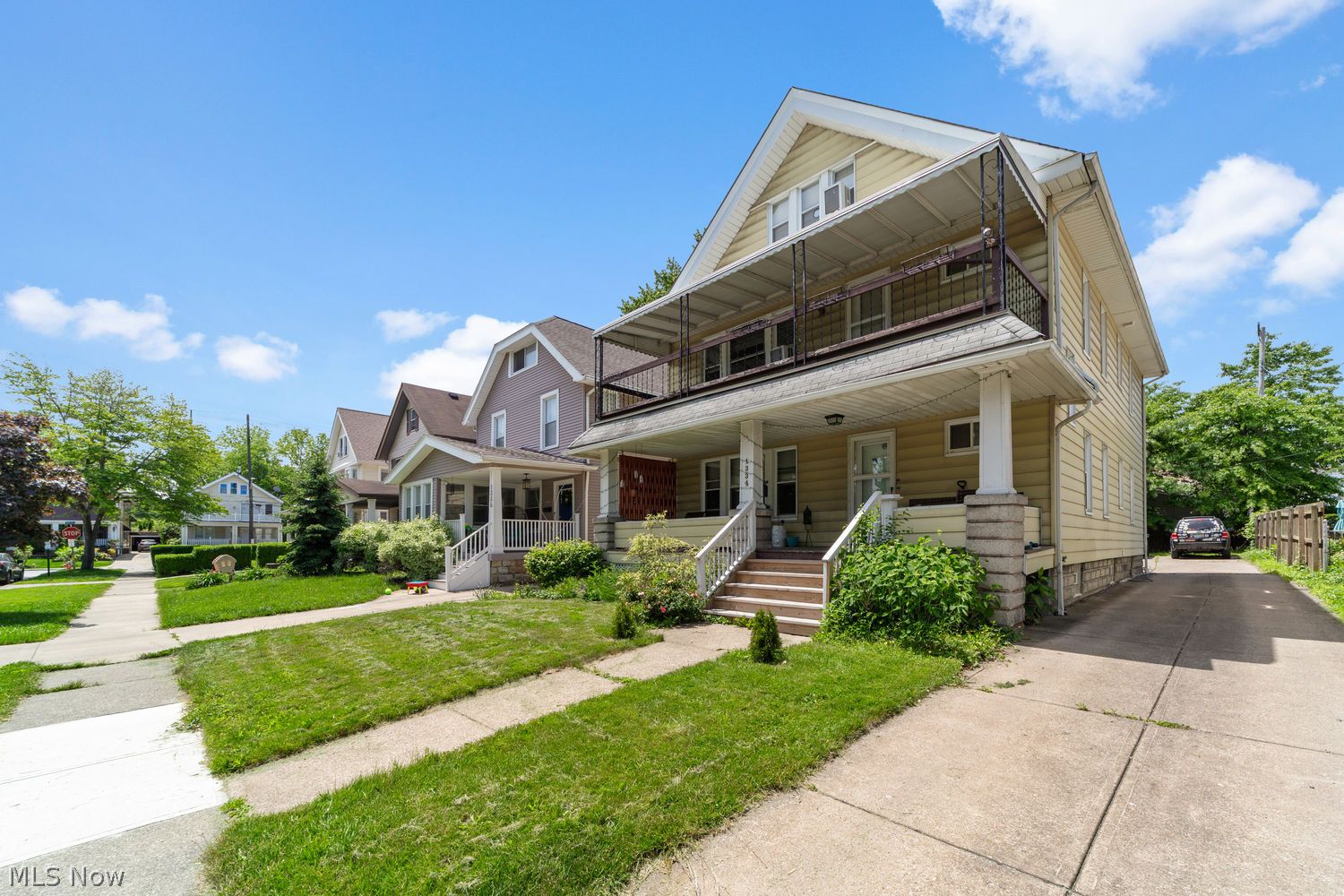 1334 W 104th Street Cleveland OH 44102