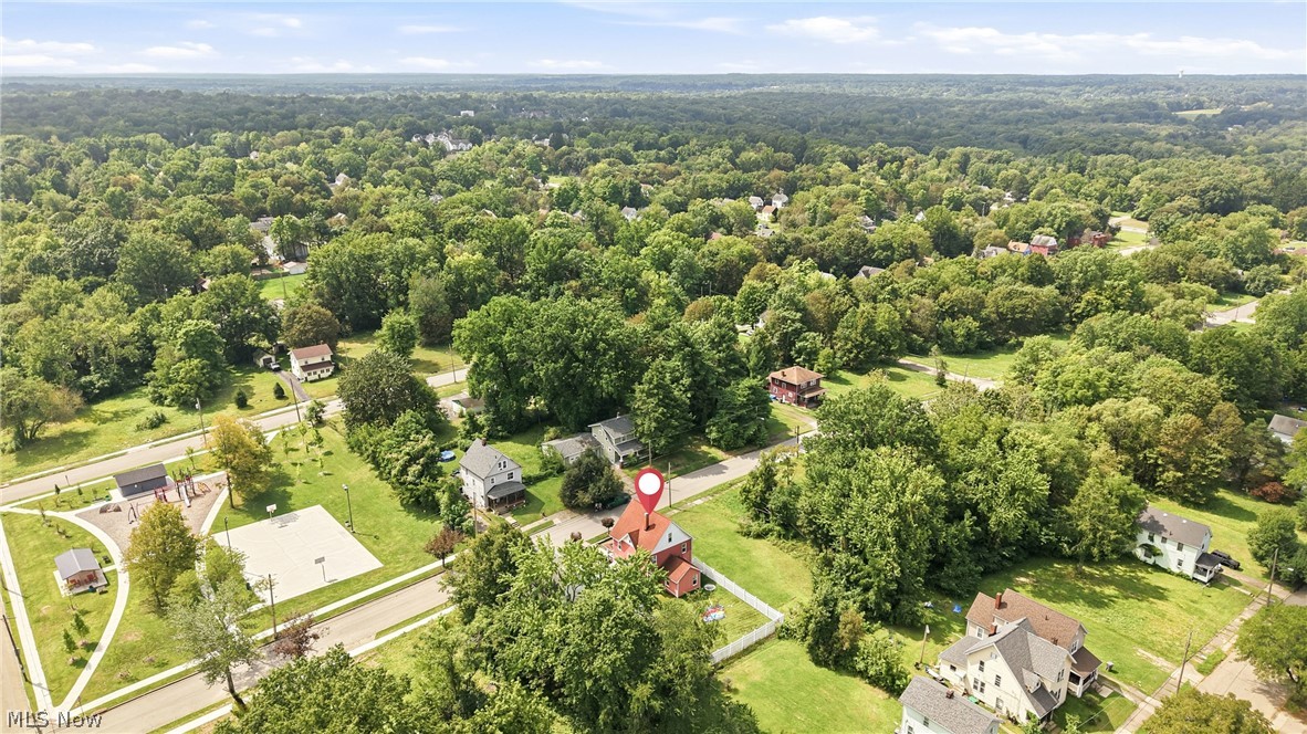 826 Parkwood Avenue Youngstown OH 44502