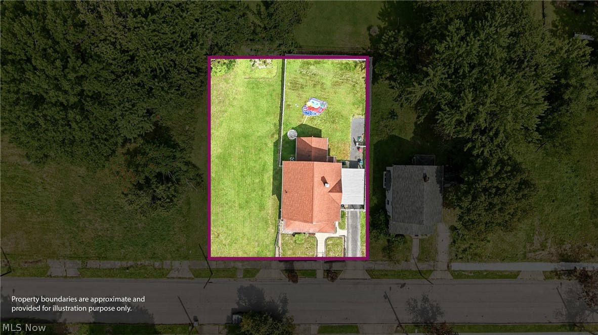 826 Parkwood Avenue Youngstown OH 44502