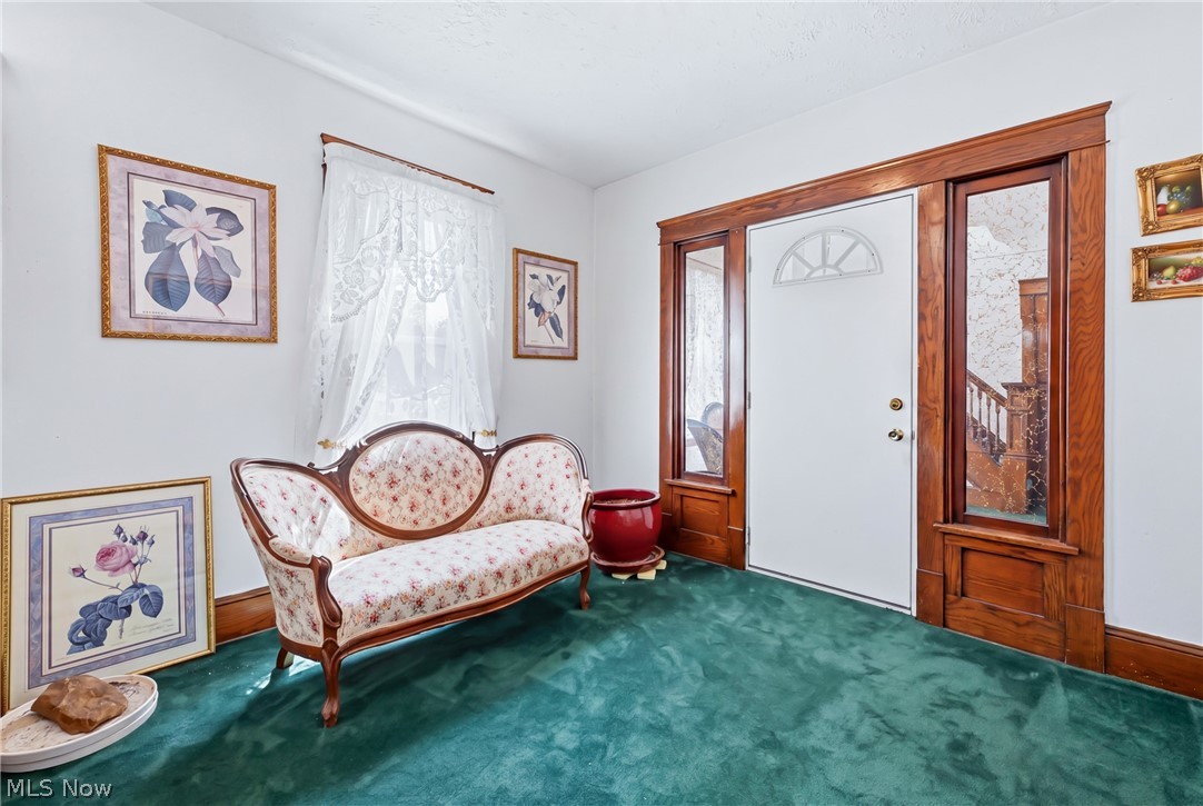 826 Parkwood Avenue Youngstown OH 44502