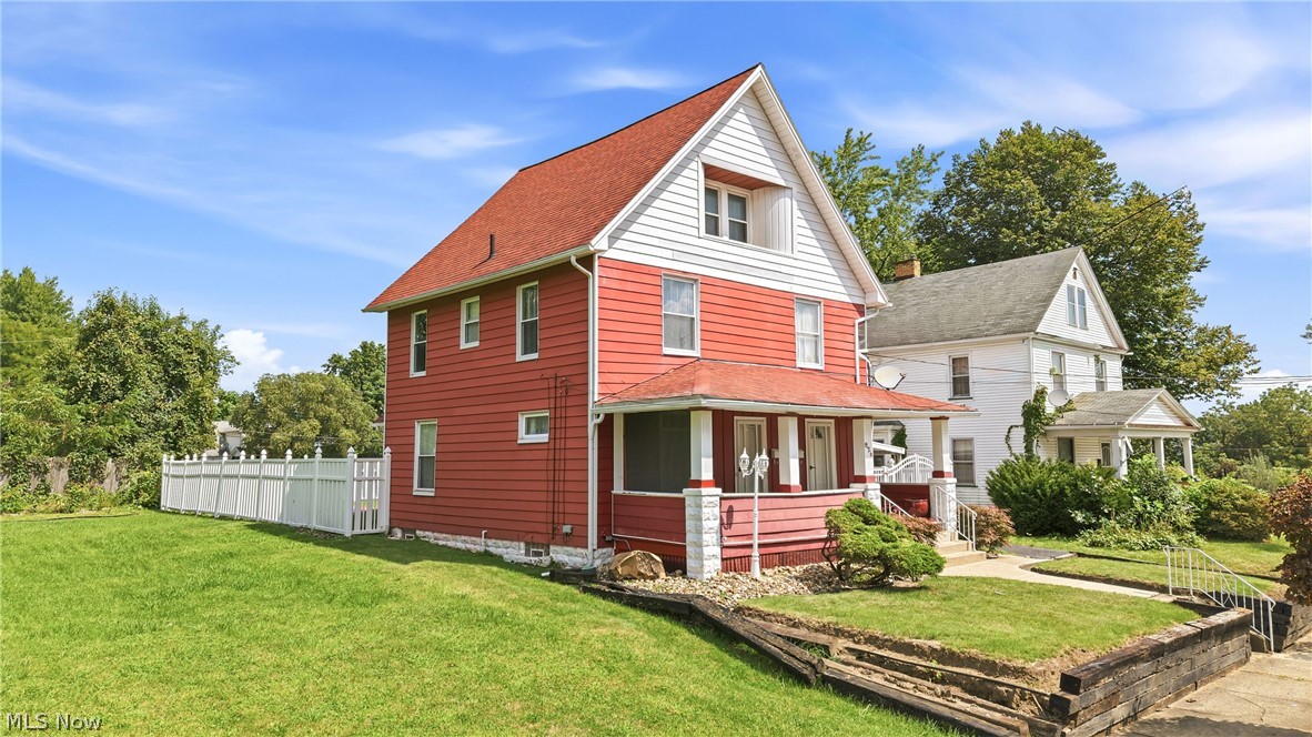 826 Parkwood Avenue Youngstown OH 44502