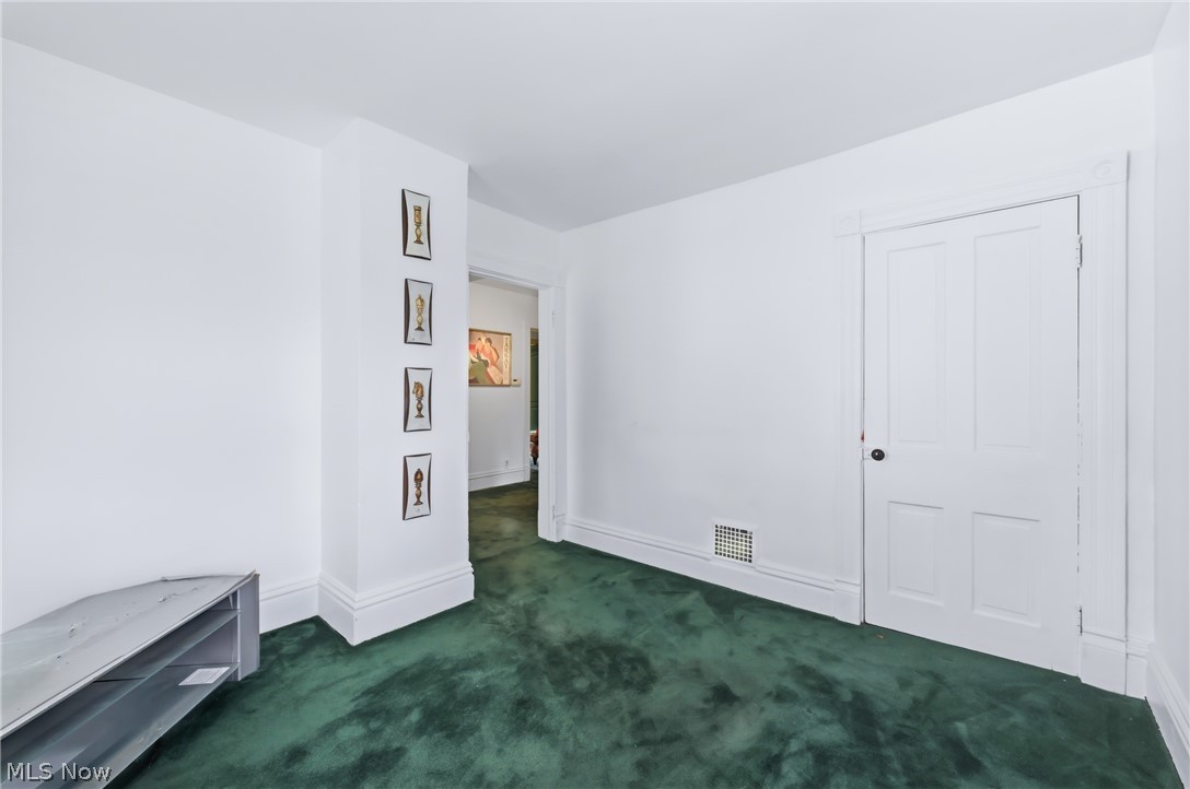 826 Parkwood Avenue Youngstown OH 44502