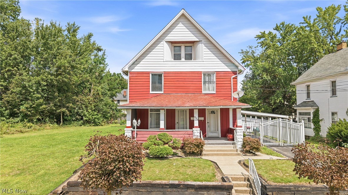 826 Parkwood Avenue Youngstown OH 44502