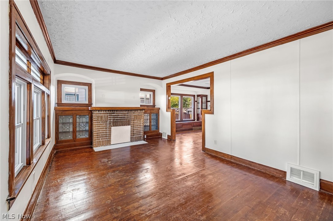 3765 W 138th Street Cleveland OH 44111