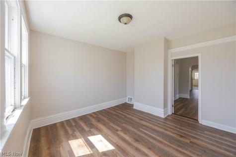 2914 Woodbridge Avenue Cleveland OH 44109