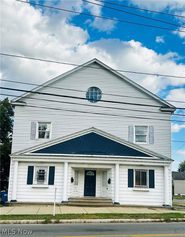 3177 Elyria Avenue Lorain OH 44055