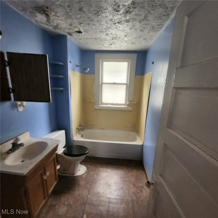 16204 Arcade Avenue Cleveland OH 44110