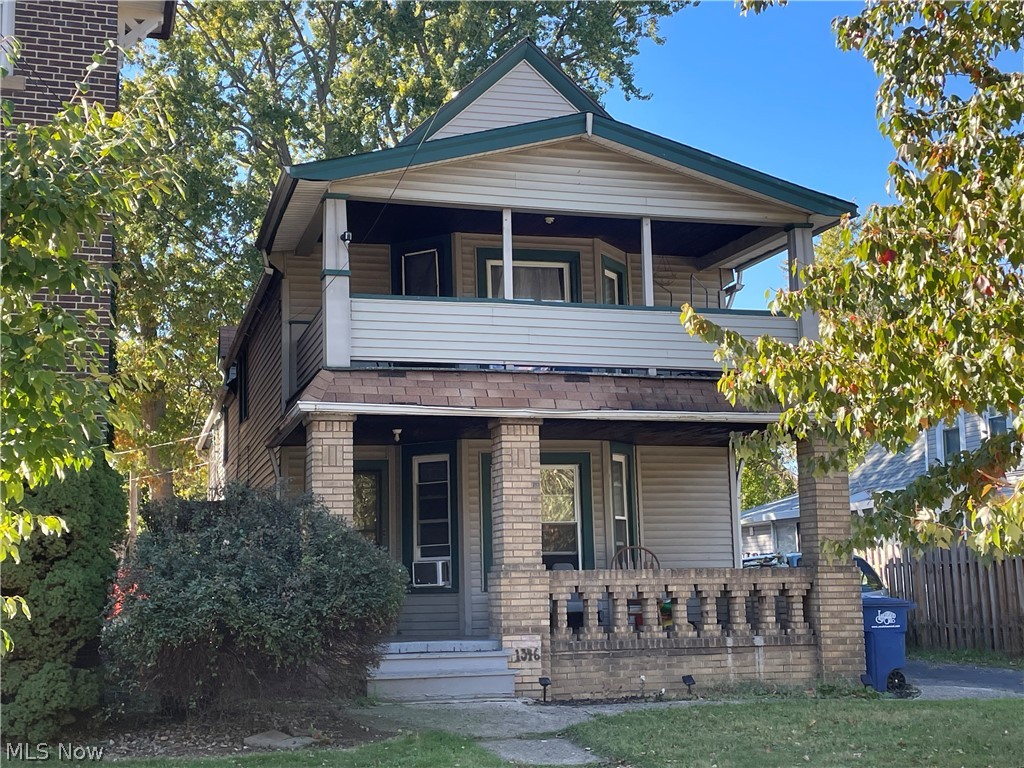 1346 Cove Avenue Lakewood OH 44107