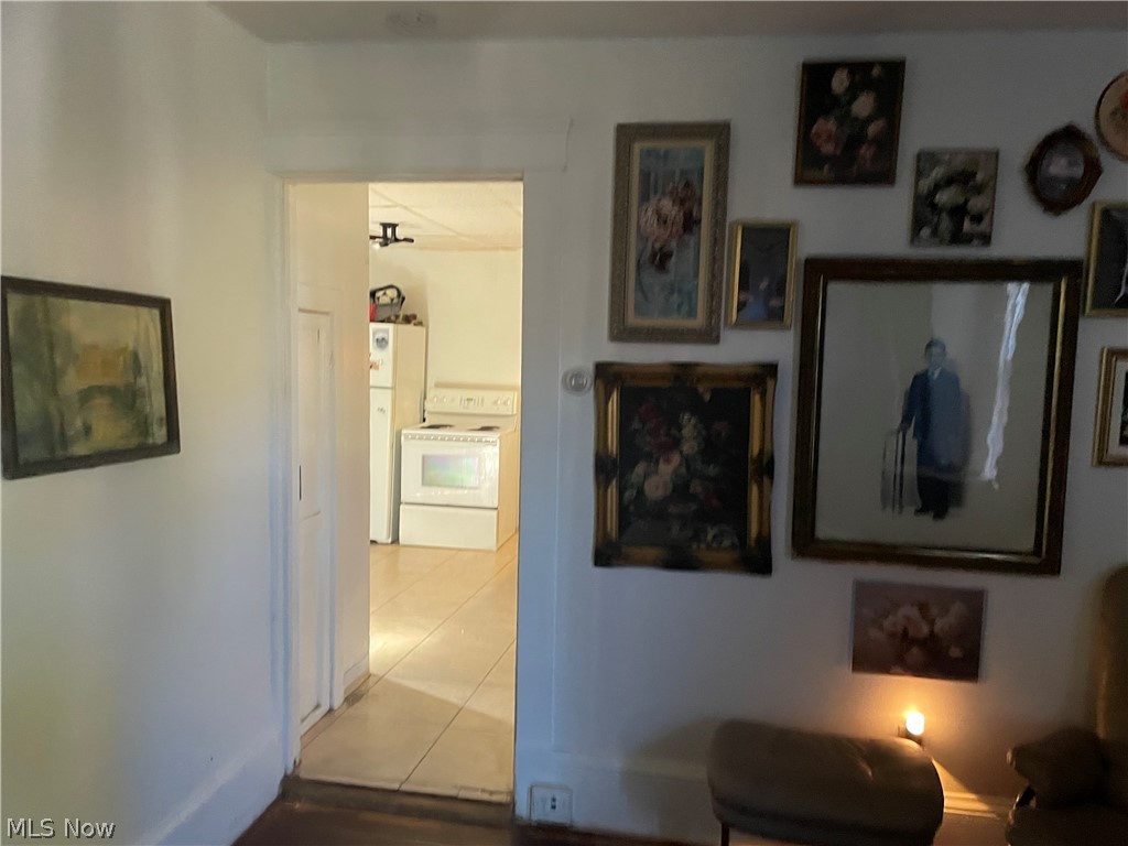 1346 Cove Avenue Lakewood OH 44107
