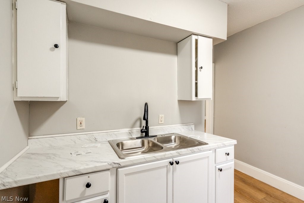 1093 E 147th Street Cleveland OH 44110