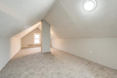 1093 E 147th Street Cleveland OH 44110