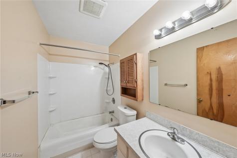 15-17 Homestead Street Seville OH 44273