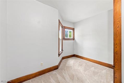 1303 Castle Avenue Cleveland OH 44113