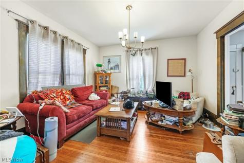 1303 Castle Avenue Cleveland OH 44113