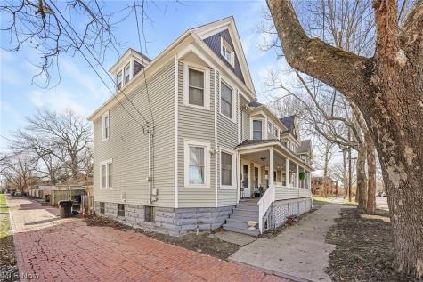 1303 Castle Avenue Cleveland OH 44113