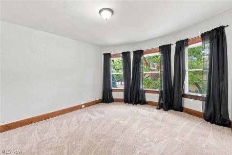 1303 Castle Avenue Cleveland OH 44113