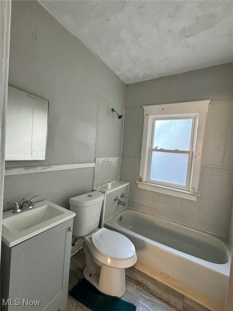 1057 E 146th Street Cleveland OH 44110