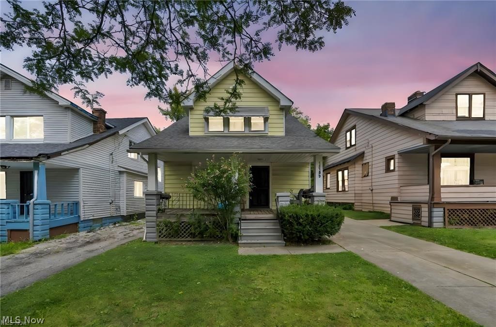 12109 Holborn Avenue Cleveland OH 44105