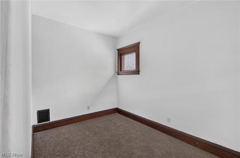 11616 Buckingham Avenue Cleveland OH 44120