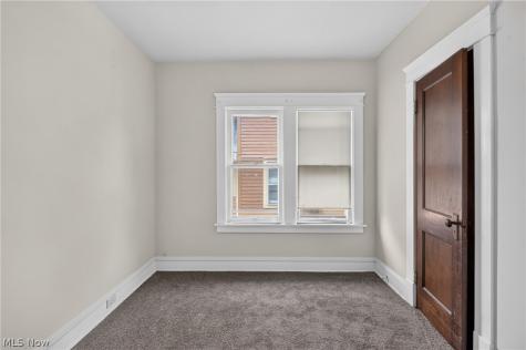 11616 Buckingham Avenue Cleveland OH 44120