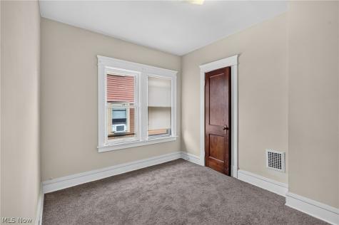11616 Buckingham Avenue Cleveland OH 44120