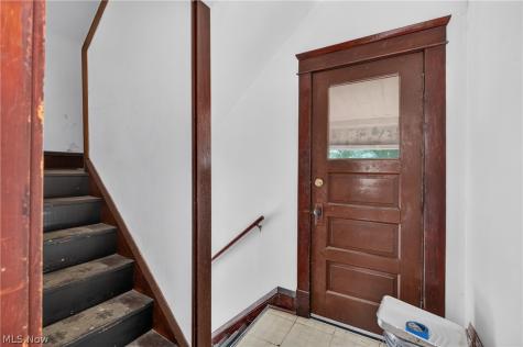 11616 Buckingham Avenue Cleveland OH 44120