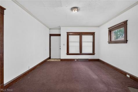 11616 Buckingham Avenue Cleveland OH 44120