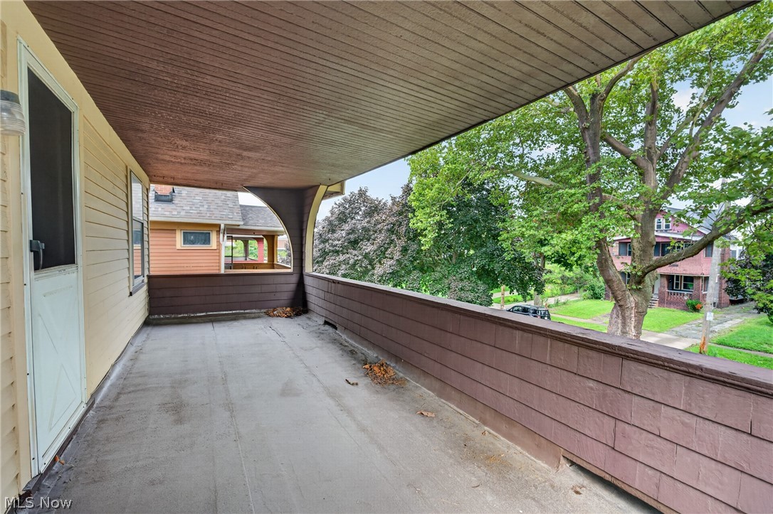 11616 Buckingham Avenue Cleveland OH 44120
